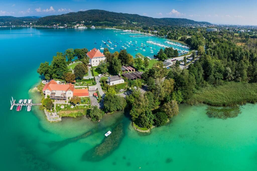 Haus Sonnenhang +Seeblick+Pool Райфниц Экстерьер фото